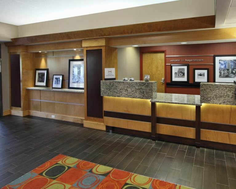 Hampton Inn Hagerstown-Maugansville Zewnętrze zdjęcie