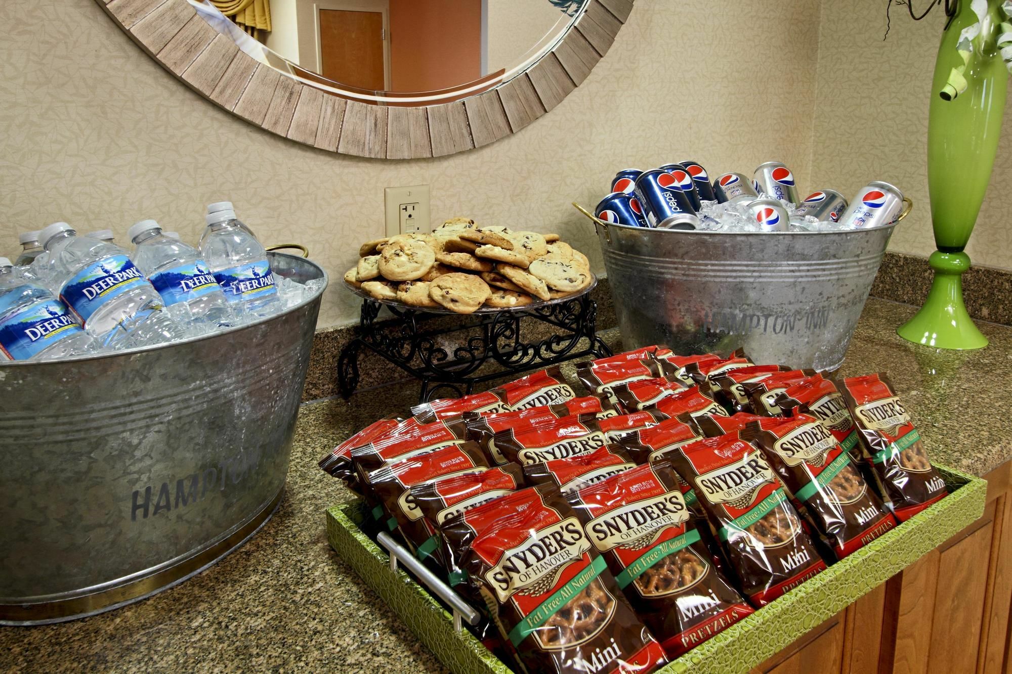 Hampton Inn Hagerstown-Maugansville Zewnętrze zdjęcie