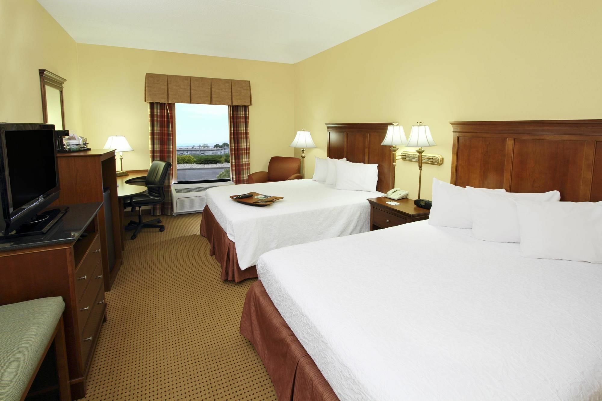 Hampton Inn Hagerstown-Maugansville Zewnętrze zdjęcie
