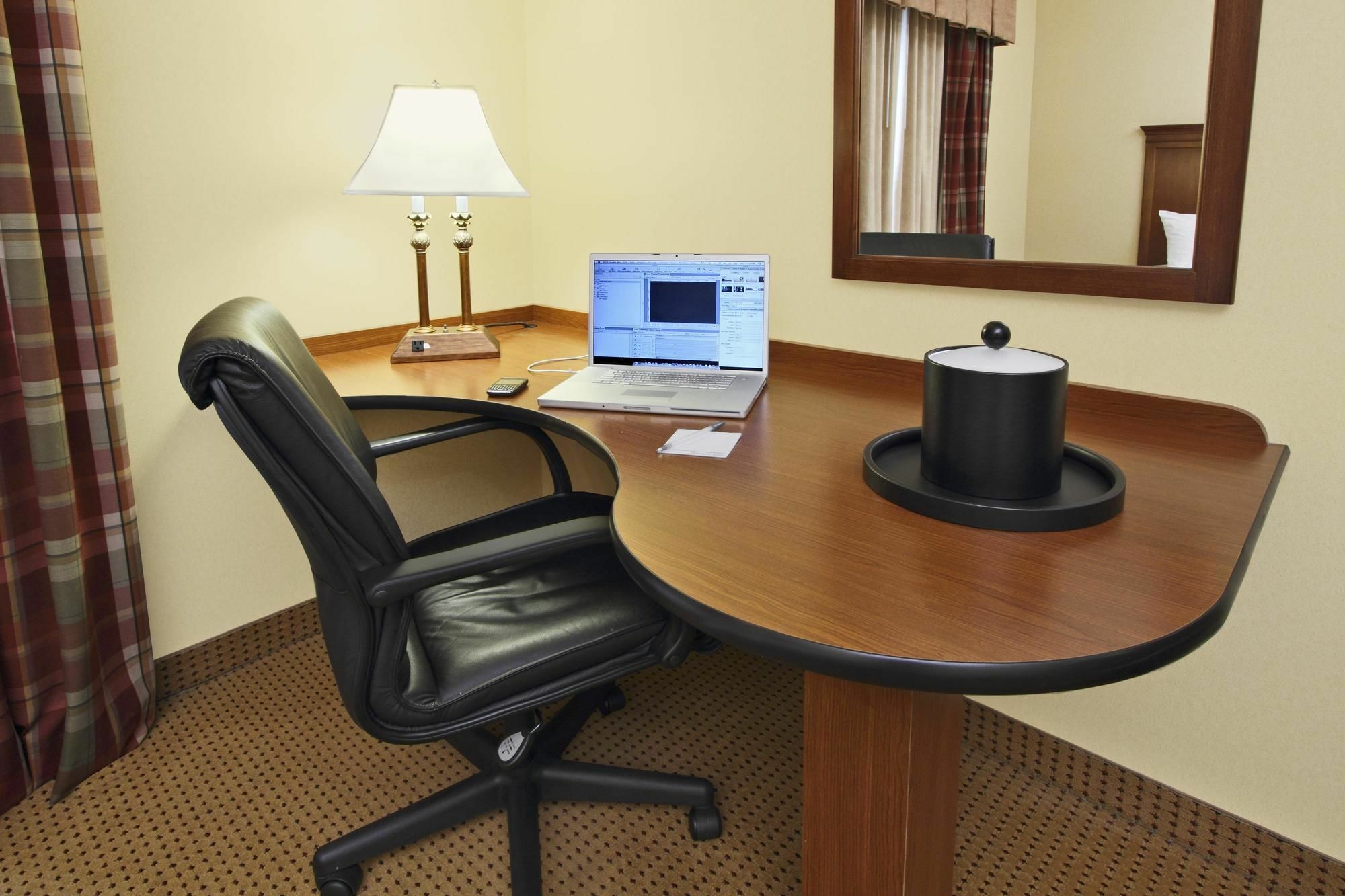 Hampton Inn Hagerstown-Maugansville Zewnętrze zdjęcie